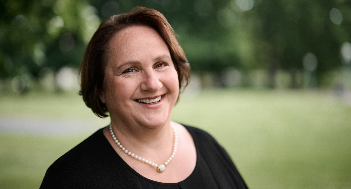Ministerin Theresa Schopper